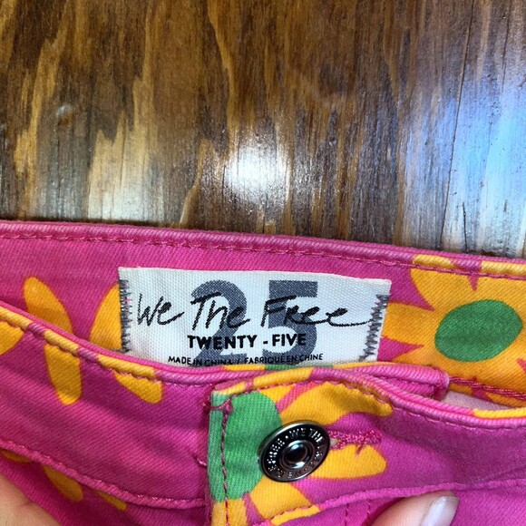 We the Free Flare Jeans Pink Floral Retro Festival Concert Denim Flower 25 - Picture 4 of 12